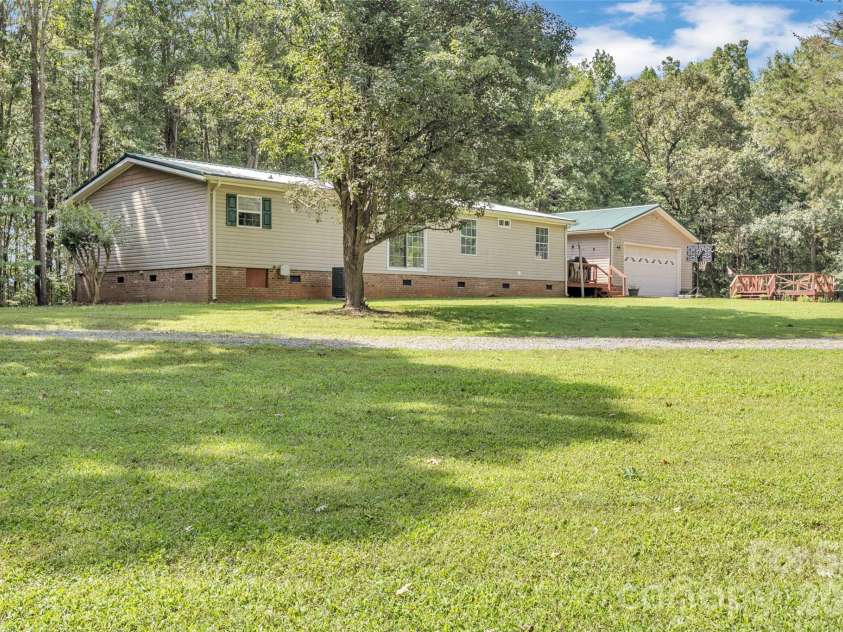 660 Lake Fork Road, Salisbury, NC 28146.  MLS# CAR4412539, YatesRealty ID 42983. 