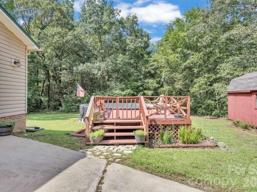 660 Lake Fork Road, Salisbury, NC 28146.  MLS# CAR4412539, YatesRealty ID 42983. 