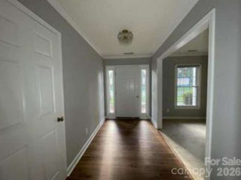 3120 Middlebrook Drive, Clemmons, NC 27012.  MLS# CAR4412749, YatesRealty ID 42985. 