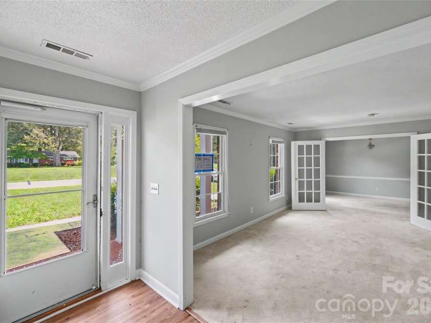 3120 Middlebrook Drive, Clemmons, NC 27012.  MLS# CAR4412749, YatesRealty ID 42985. 