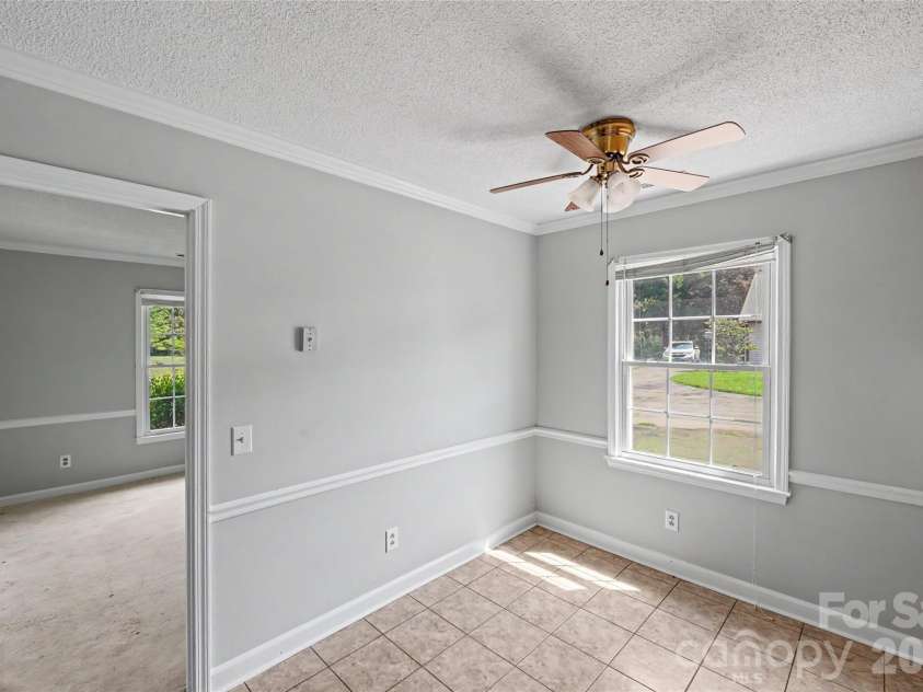 3120 Middlebrook Drive, Clemmons, NC 27012.  MLS# CAR4412749, YatesRealty ID 42985. 