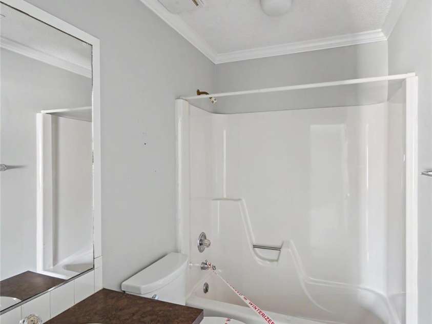 3120 Middlebrook Drive, Clemmons, NC 27012.  MLS# CAR4412749, YatesRealty ID 42985. 