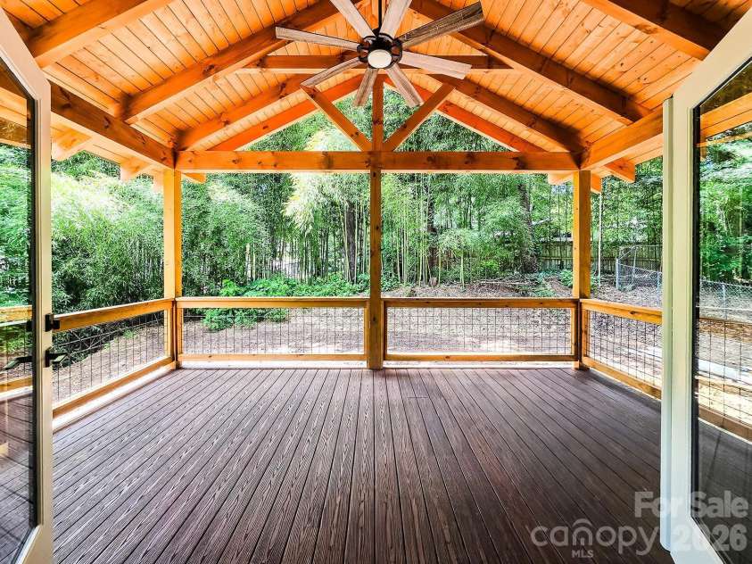 505 Oconeechee Avenue, Black Mountain, NC 28711.  MLS# CAR4399162, YatesRealty ID 42987. Back Deck