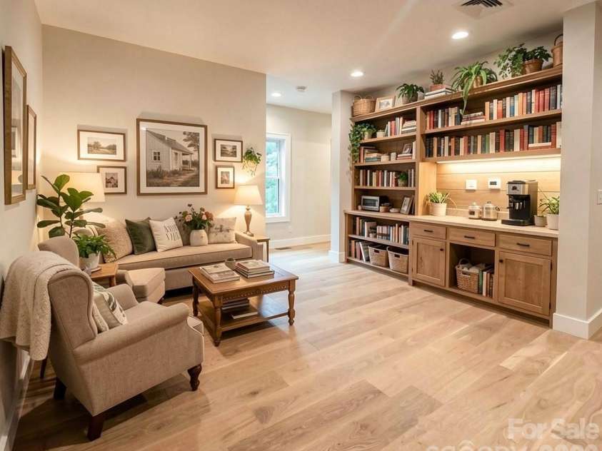 505 Oconeechee Avenue, Black Mountain, NC 28711.  MLS# CAR4399162, YatesRealty ID 42987. Reading Area-Virtual Staging