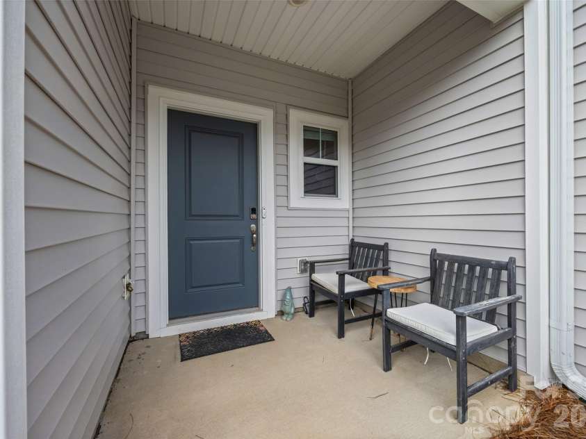 515 Tayberry Lane, Fort Mill, SC 29715.  MLS# CAR4407287, YatesRealty ID 42989. 