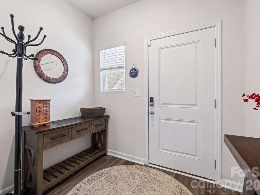 515 Tayberry Lane, Fort Mill, SC 29715.  MLS# CAR4407287, YatesRealty ID 42989. 