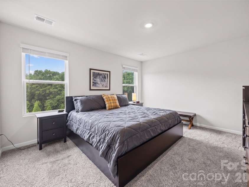 515 Tayberry Lane, Fort Mill, SC 29715.  MLS# CAR4407287, YatesRealty ID 42989. 