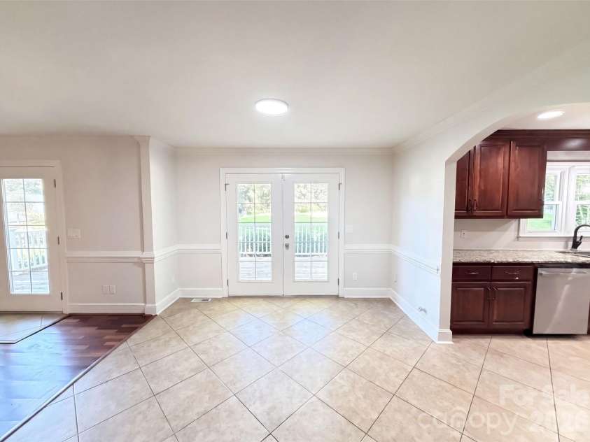 9020 Bartlett Road, Charlotte, NC 28227.  MLS# CAR4412607, YatesRealty ID 42991. 