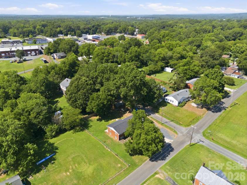 1300 Montgomery Avenue, Albemarle, NC 28001.  MLS# CAR4406759, YatesRealty ID 42992. 