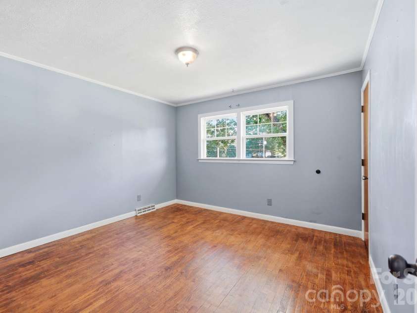 1300 Montgomery Avenue, Albemarle, NC 28001.  MLS# CAR4406759, YatesRealty ID 42992. 