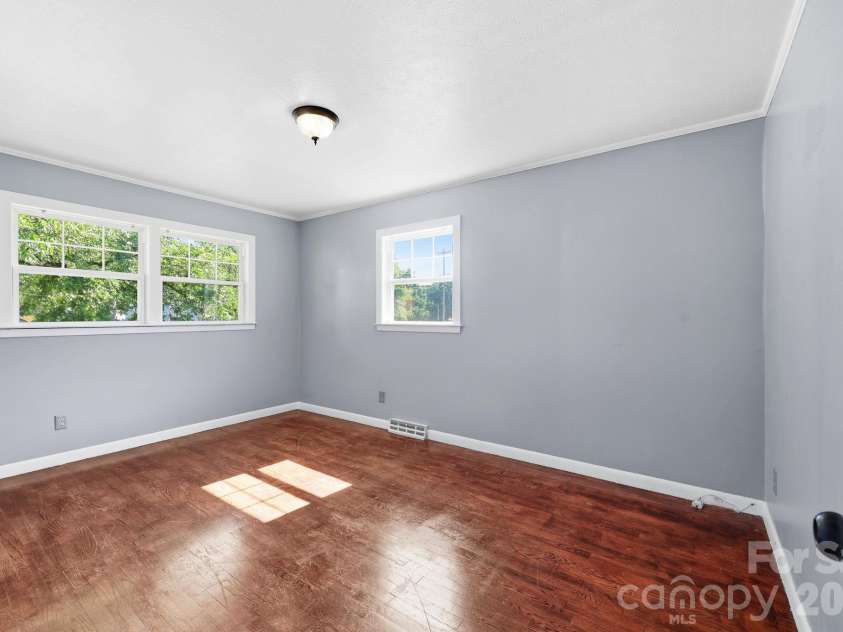 1300 Montgomery Avenue, Albemarle, NC 28001.  MLS# CAR4406759, YatesRealty ID 42992. 