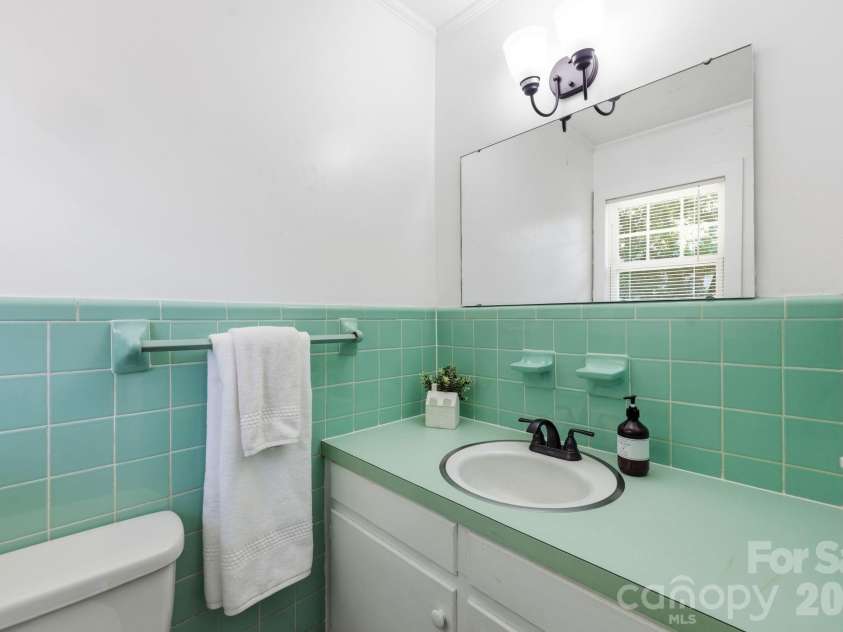 1300 Montgomery Avenue, Albemarle, NC 28001.  MLS# CAR4406759, YatesRealty ID 42992. 