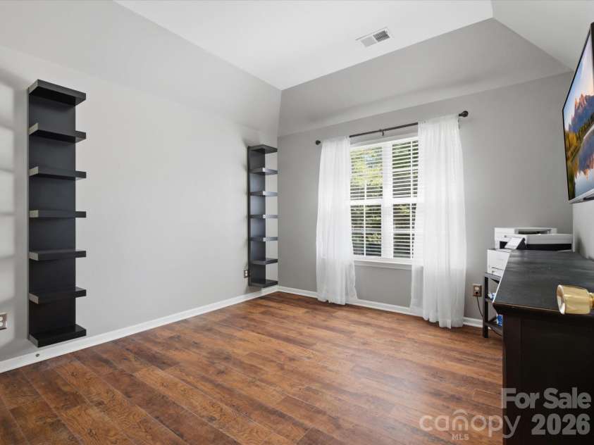 8807 Royal Bluff Drive, Charlotte, NC 28269.  MLS# CAR4411942, YatesRealty ID 42995. 2nd Bedroom