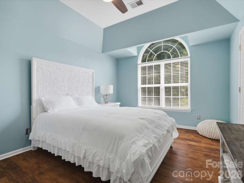 8807 Royal Bluff Drive, Charlotte, NC 28269.  MLS# CAR4411942, YatesRealty ID 42995. 3rd Bedroom