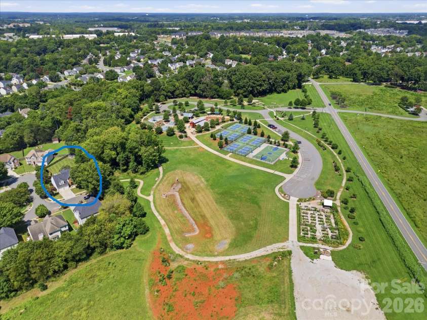 8807 Royal Bluff Drive, Charlotte, NC 28269.  MLS# CAR4411942, YatesRealty ID 42995. All park amentities next door