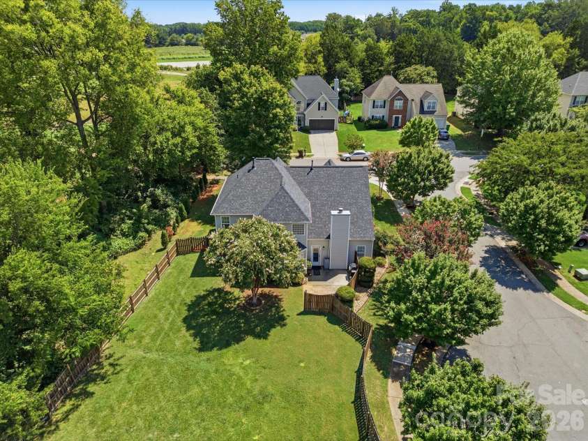 8807 Royal Bluff Drive, Charlotte, NC 28269.  MLS# CAR4411942, YatesRealty ID 42995. Backyard
