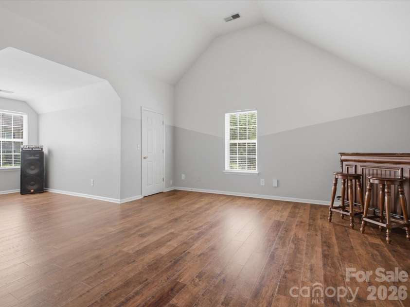 8807 Royal Bluff Drive, Charlotte, NC 28269.  MLS# CAR4411942, YatesRealty ID 42995. Bed/Bonus Room