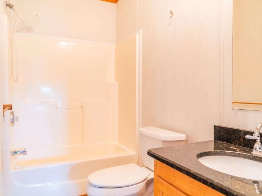 102 Jenny Drive, Shelby, NC 28152.  MLS# CAR4410577, YatesRealty ID 42997. 