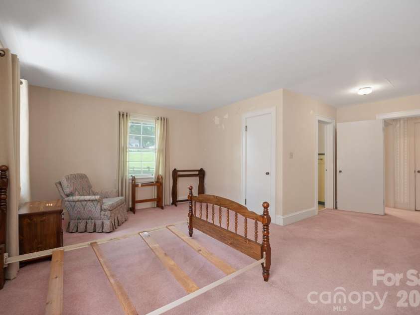 17 Murray Street, Maiden, NC 28650.  MLS# CAR4410850, YatesRealty ID 42998. 