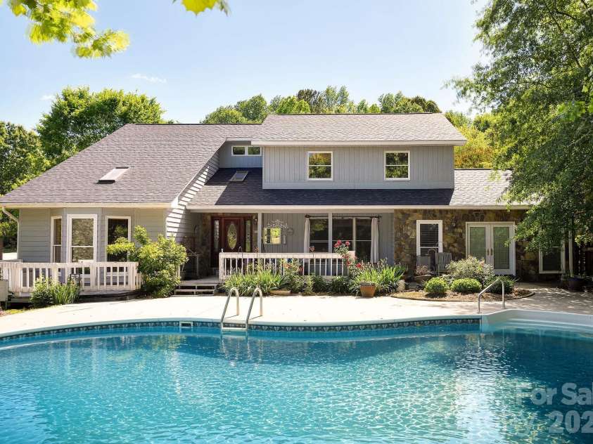 540 Waters Road, Salisbury, NC 28146.  MLS# CAR4409088, YatesRealty ID 42999. 