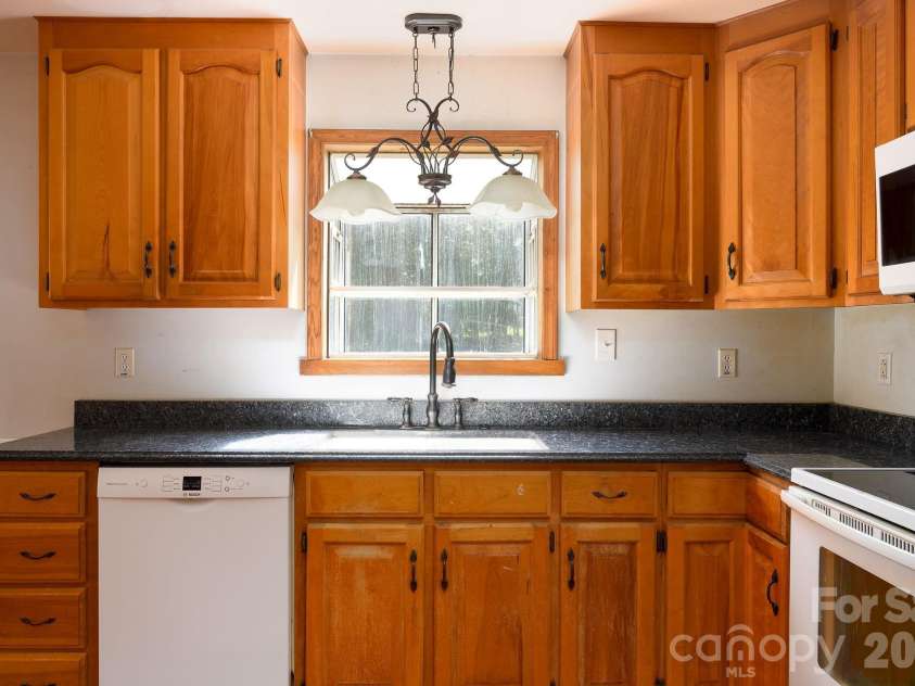 540 Waters Road, Salisbury, NC 28146.  MLS# CAR4409088, YatesRealty ID 42999. 