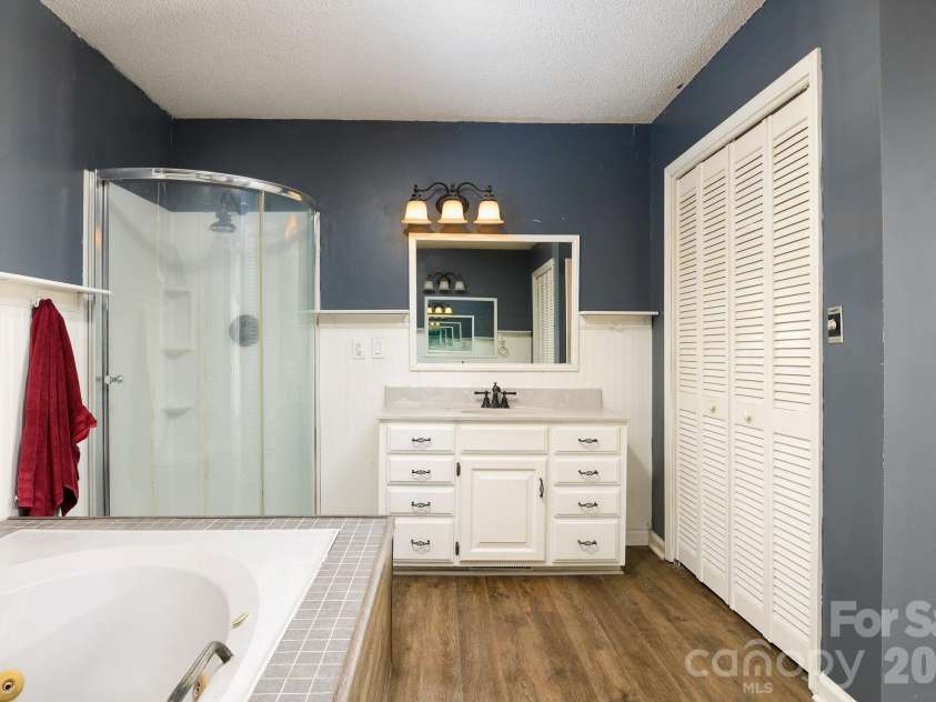 540 Waters Road, Salisbury, NC 28146.  MLS# CAR4409088, YatesRealty ID 42999. 