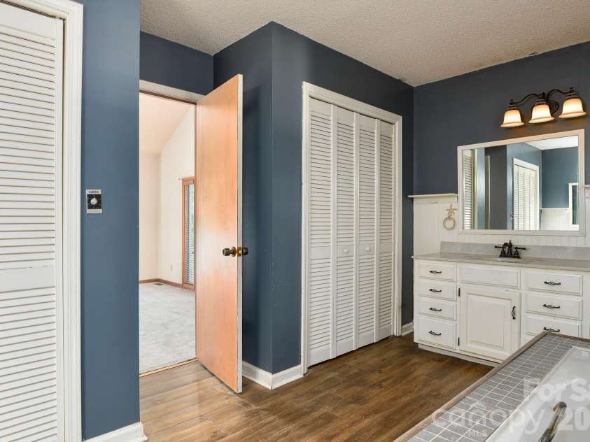 540 Waters Road, Salisbury, NC 28146.  MLS# CAR4409088, YatesRealty ID 42999. 