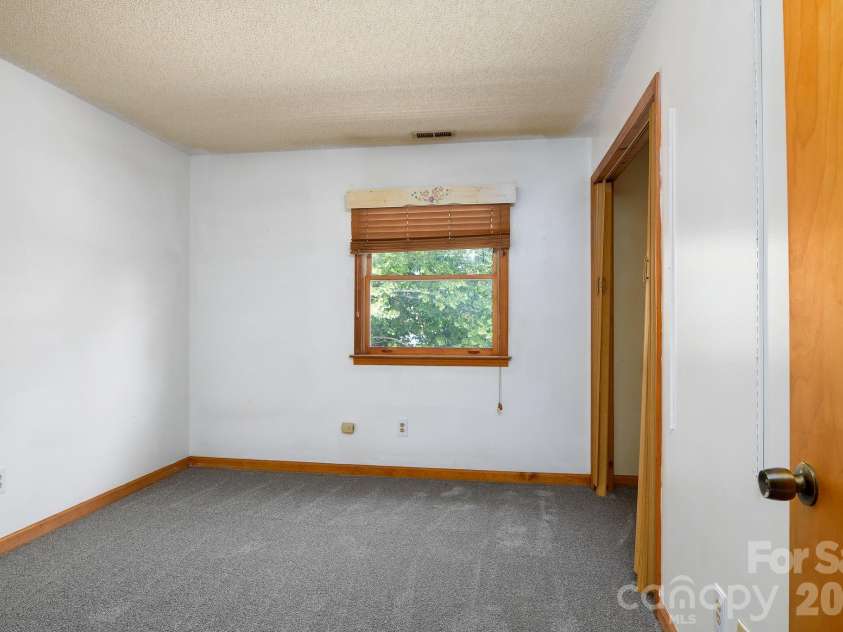 540 Waters Road, Salisbury, NC 28146.  MLS# CAR4409088, YatesRealty ID 42999. 