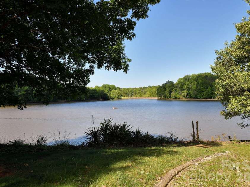540 Waters Road, Salisbury, NC 28146.  MLS# CAR4409088, YatesRealty ID 42999. 