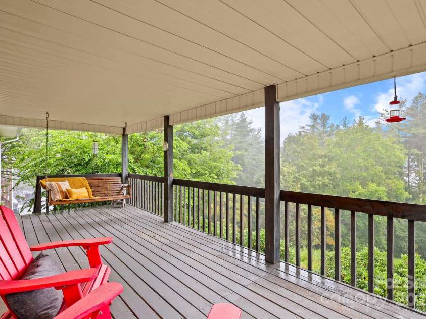 1074 Nikanor Road, West Jefferson, NC 28694.  MLS# CAR4289358, YatesRealty ID 43. 