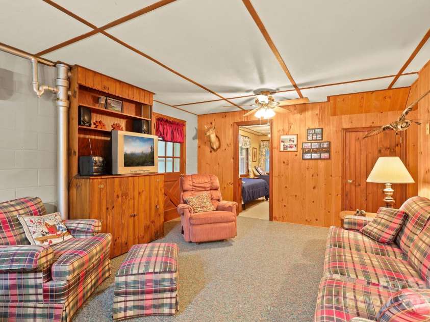 1074 Nikanor Road, West Jefferson, NC 28694.  MLS# CAR4289358, YatesRealty ID 43. 