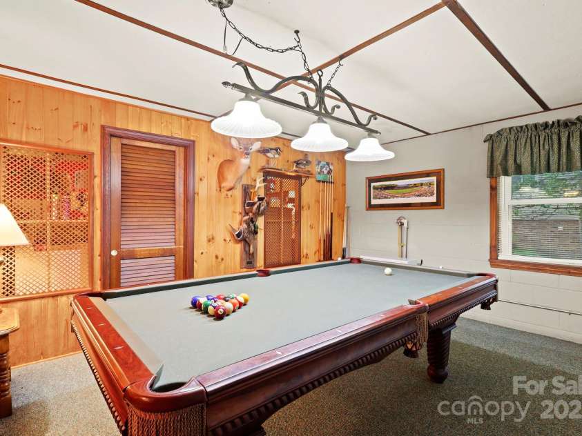 1074 Nikanor Road, West Jefferson, NC 28694.  MLS# CAR4289358, YatesRealty ID 43. 