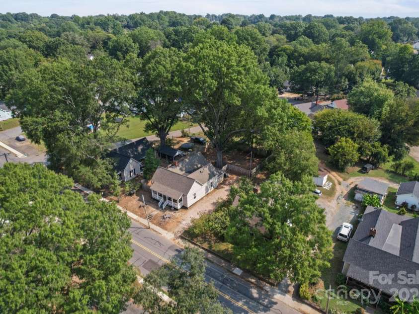 480 Harris Street, Concord, NC 28025.  MLS# CAR4300234, YatesRealty ID 43. 