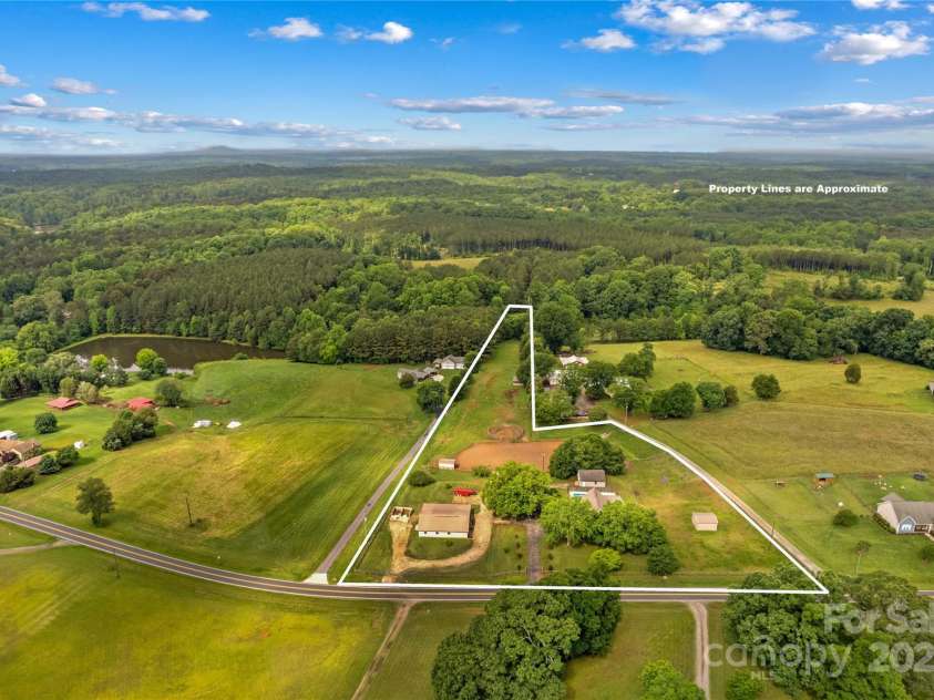 296 Hicks Creek Road, Troutman, NC 28166.  MLS# CAR4266143, YatesRealty ID 430. 