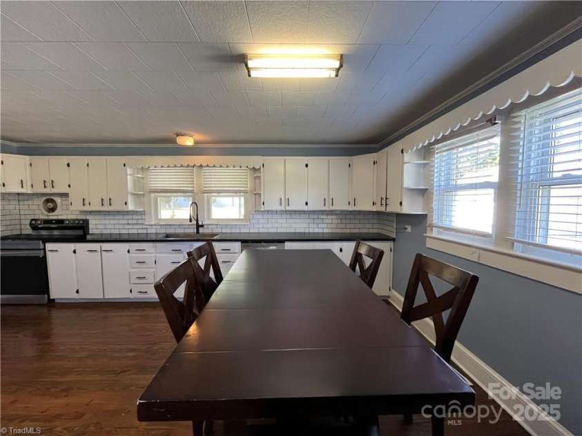 820 Suncrest Orchard Road, North Wilkesboro, NC 28659.  MLS# CAR4274555, YatesRealty ID 430. 