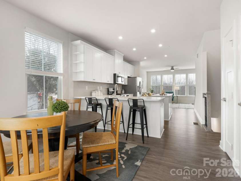 1275 Caldwell Street, Charlotte, NC 28206.  MLS# CAR4342505, YatesRealty ID 4300. 