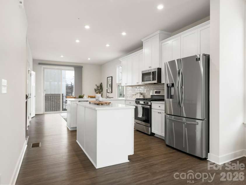 1275 Caldwell Street, Charlotte, NC 28206.  MLS# CAR4342505, YatesRealty ID 4300. 