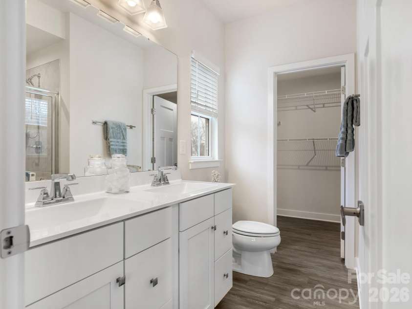 1275 Caldwell Street, Charlotte, NC 28206.  MLS# CAR4342505, YatesRealty ID 4300. 