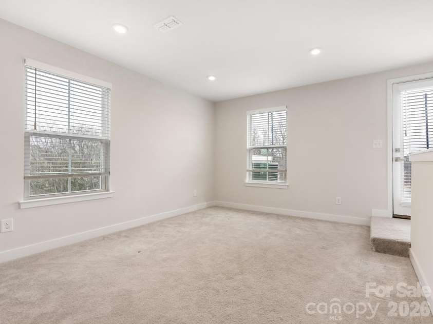 1275 Caldwell Street, Charlotte, NC 28206.  MLS# CAR4342505, YatesRealty ID 4300. 