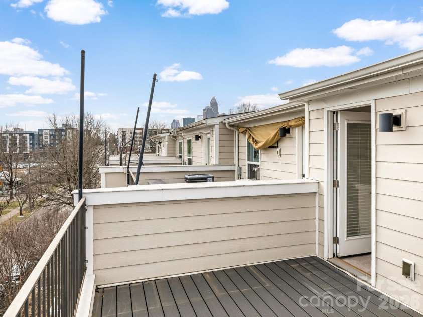 1275 Caldwell Street, Charlotte, NC 28206.  MLS# CAR4342505, YatesRealty ID 4300. 