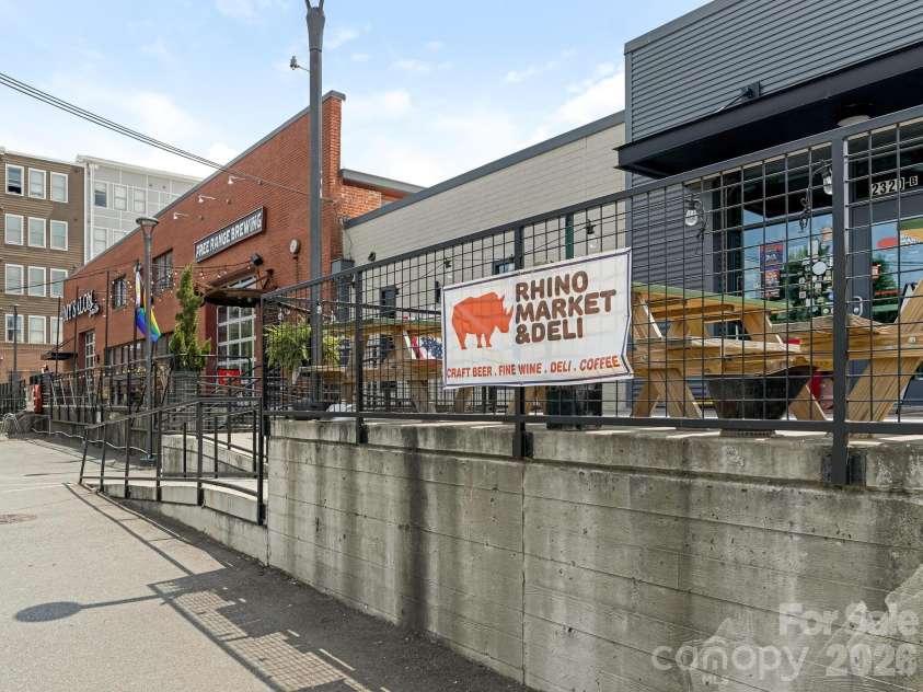 1275 Caldwell Street, Charlotte, NC 28206.  MLS# CAR4342505, YatesRealty ID 4300. 