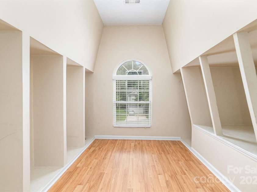 98 Poplar Woods Drive, Concord, NC 28027.  MLS# CAR4280697, YatesRealty ID 4300. 