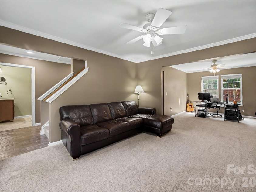 138 Nahcotta Drive, Mooresville, NC 28115.  MLS# CAR4407594, YatesRealty ID 43003. 