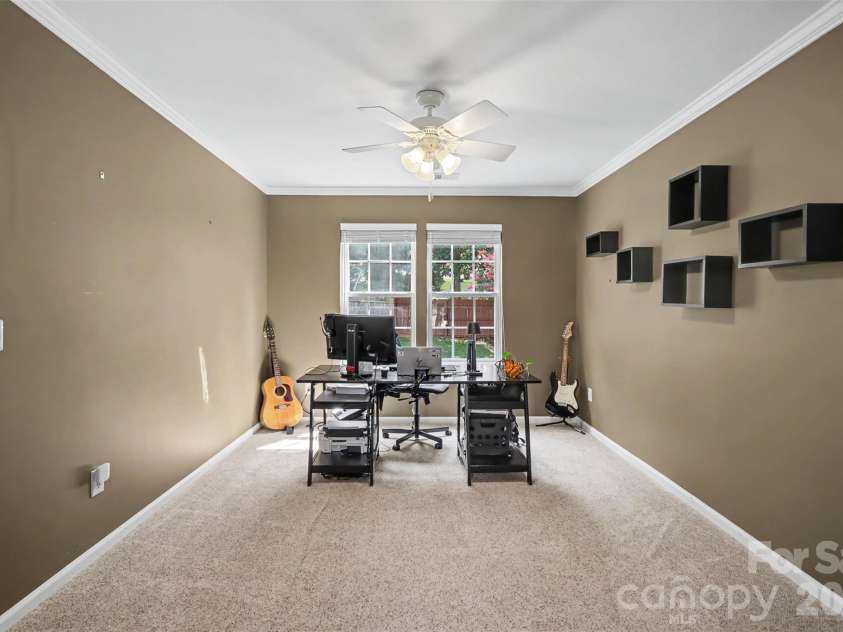 138 Nahcotta Drive, Mooresville, NC 28115.  MLS# CAR4407594, YatesRealty ID 43003. 