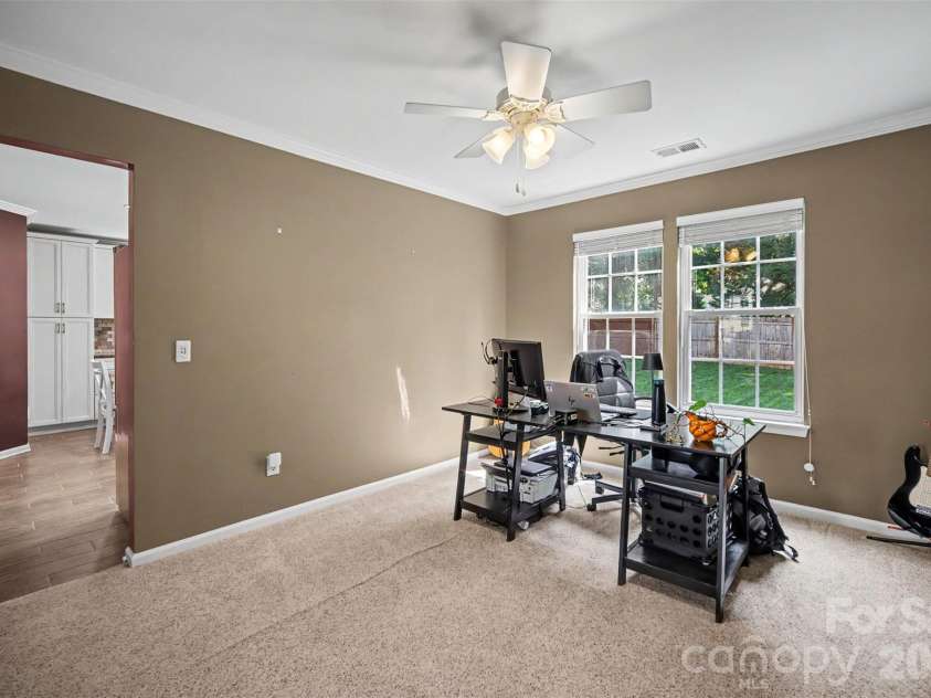 138 Nahcotta Drive, Mooresville, NC 28115.  MLS# CAR4407594, YatesRealty ID 43003. 