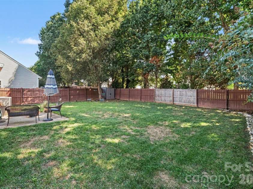 138 Nahcotta Drive, Mooresville, NC 28115.  MLS# CAR4407594, YatesRealty ID 43003. 