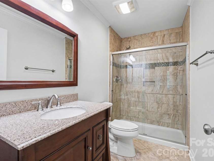 138 Nahcotta Drive, Mooresville, NC 28115.  MLS# CAR4407594, YatesRealty ID 43003. Full Bathroom - Second Floor