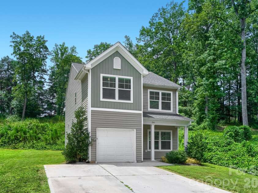 244 Valleybrook Lane, Troutman, NC 28166.  MLS# CAR4411289, YatesRealty ID 43004. 