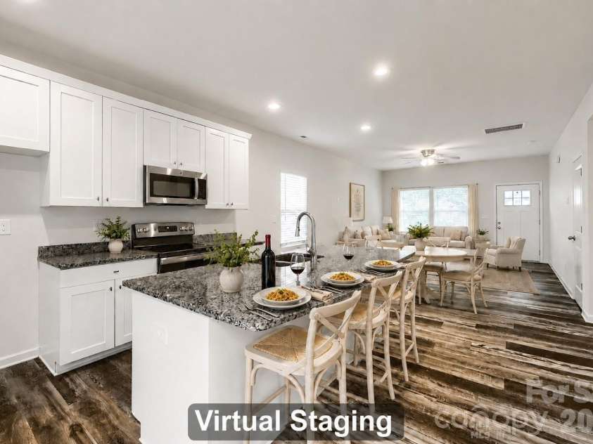 244 Valleybrook Lane, Troutman, NC 28166.  MLS# CAR4411289, YatesRealty ID 43004. Kitchen Virtual Staging