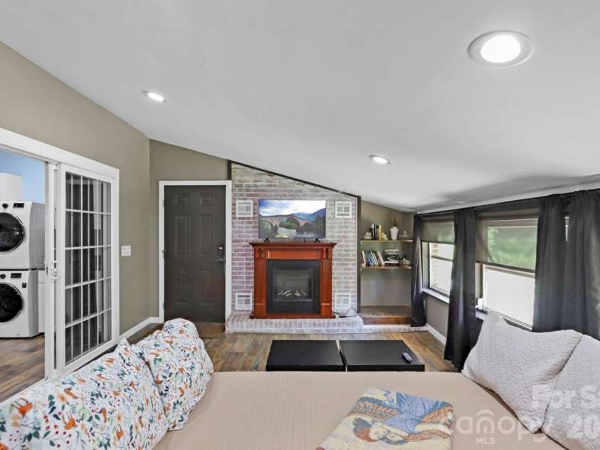 548 Cherry Mountain Street, Forest City, NC 28043.  MLS# CAR4406316, YatesRealty ID 43005. 